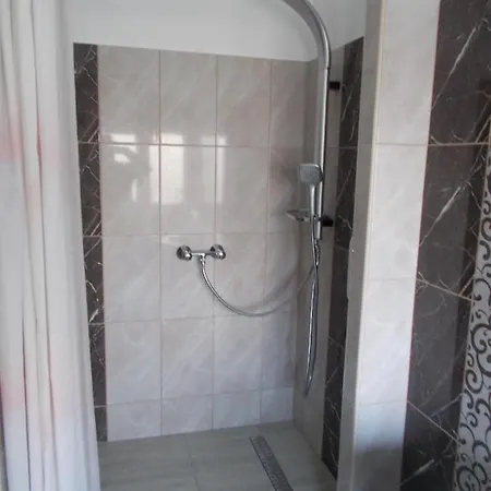 Szallashely * Debrecen